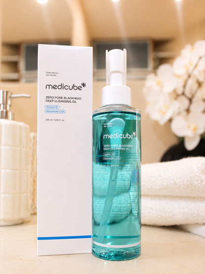 Medicube - Olejek głęboko oczyszczający z zaskórników Zero Pore, 205 ml