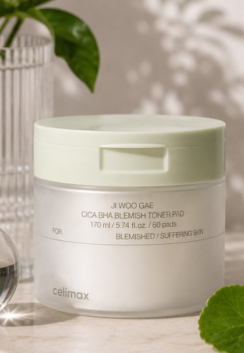 Celimax Ji Woo Gae Cica BHA Blemish Toner Pad - płatki złuszczające z BHA do skóry z niedoskonałościami, 60 szt.